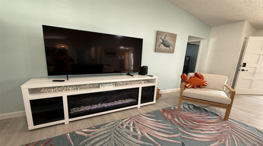 Seminole, Florida 33777, 3 Bedroom Bedrooms, ,2 Bathroombathrooms,Residential,For Sale,83Rd,0,Mfrtb8541542
