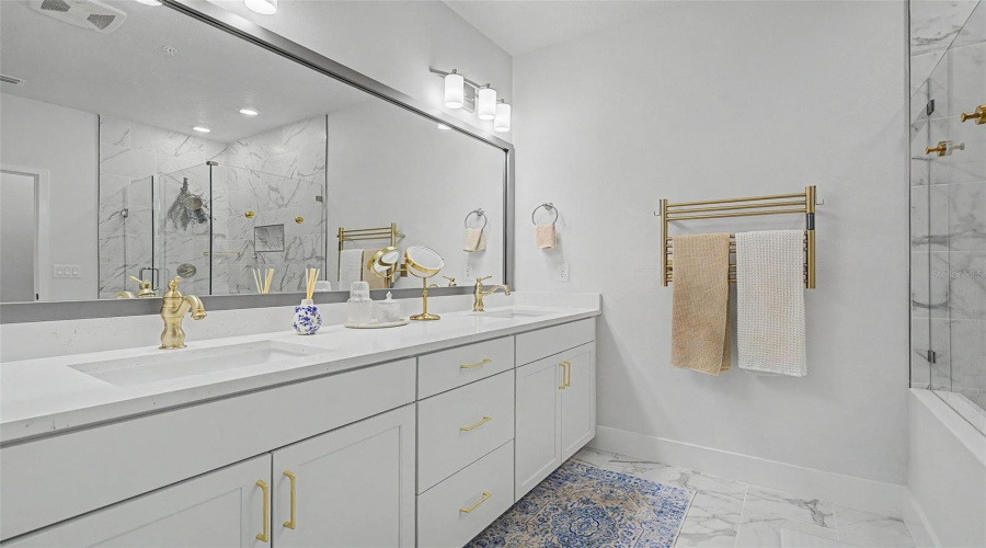 Tampa, Florida 33604, 3 Bedroom Bedrooms, ,3 Bathroombathrooms,Residential,For Sale,Nebraska,0,Mfrtb8534452