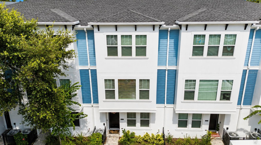 Tampa, Florida 33604, 3 Bedroom Bedrooms, ,3 Bathroombathrooms,Residential,For Sale,Nebraska,0,Mfrtb8534452