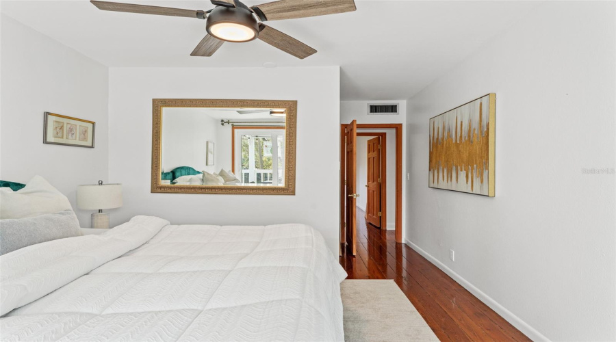 Tampa, Florida 33604, 3 Bedroom Bedrooms, ,2 Bathroombathrooms,Residential,For Sale,Henry,0,Mfrtb8532355