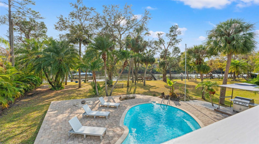 Tampa, Florida 33604, 3 Bedroom Bedrooms, ,2 Bathroombathrooms,Residential,For Sale,Henry,0,Mfrtb8532355