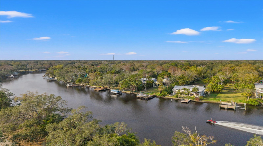 Tampa, Florida 33604, 3 Bedroom Bedrooms, ,2 Bathroombathrooms,Residential,For Sale,Henry,0,Mfrtb8532355