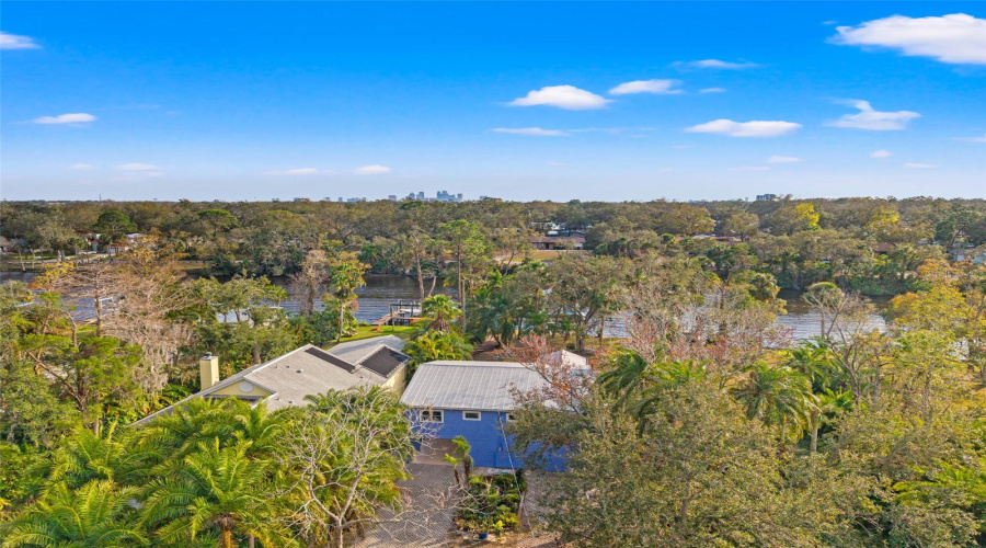 Tampa, Florida 33604, 3 Bedroom Bedrooms, ,2 Bathroombathrooms,Residential,For Sale,Henry,0,Mfrtb8532355