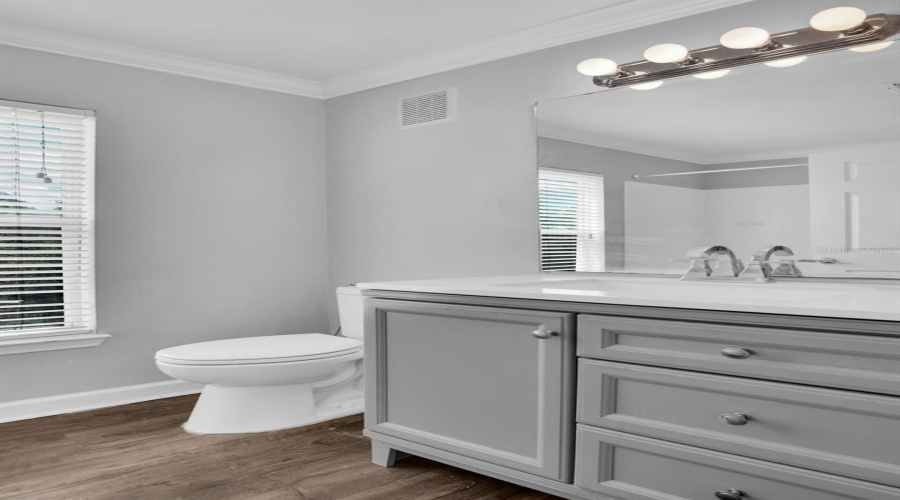 Tampa, Florida 33647, 3 Bedroom Bedrooms, ,2 Bathroombathrooms,Residential,For Sale,Bridle Club,0,Mfrtb8511725