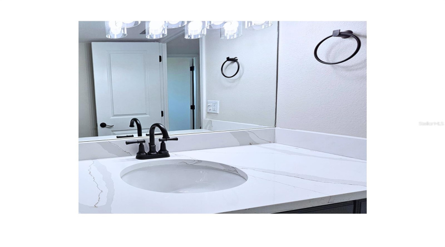 South Pasadena, Florida 33707, 1 Bedroom Bedrooms, ,1 Bathroombathrooms,Residential,For Sale,Bay Island,0,Mfrtb8506052