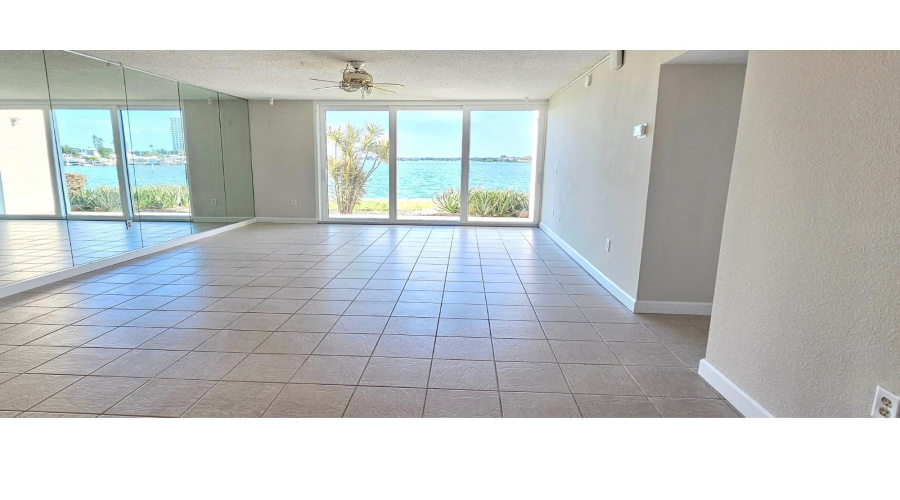 Living Room Amazing Boca Ciega Waterfront Views