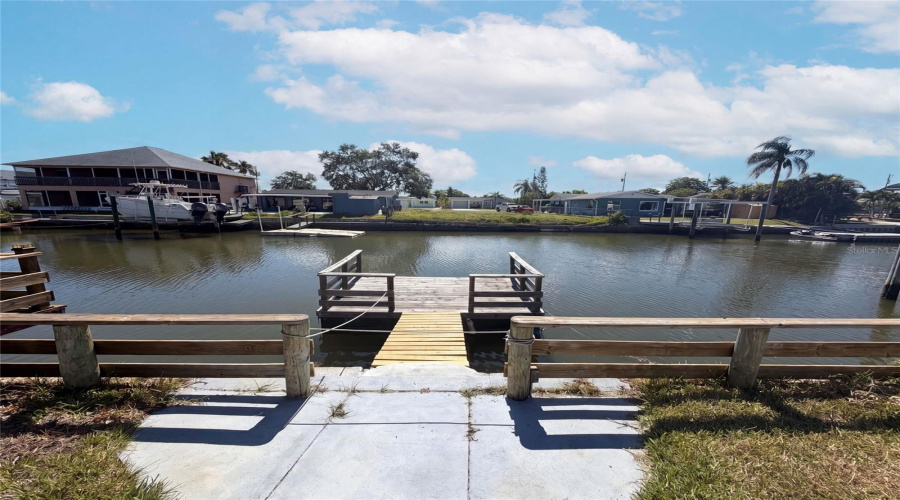 Hudson, Florida 34667, 3 Bedroom Bedrooms, ,2 Bathroombathrooms,Residential,For Sale,Evelane,0,Mfro6425611