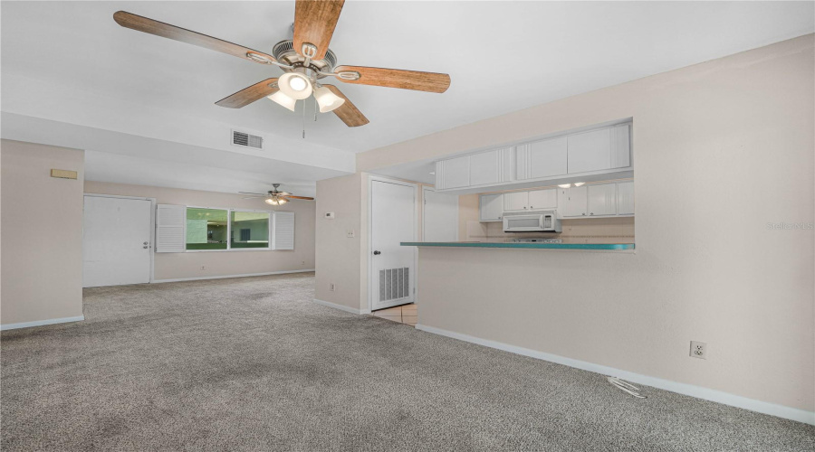 Lakeland, Florida 33805, 2 Bedroom Bedrooms, ,2 Bathroombathrooms,Residential,For Sale,Lake Parker,0,Mfrl4962979