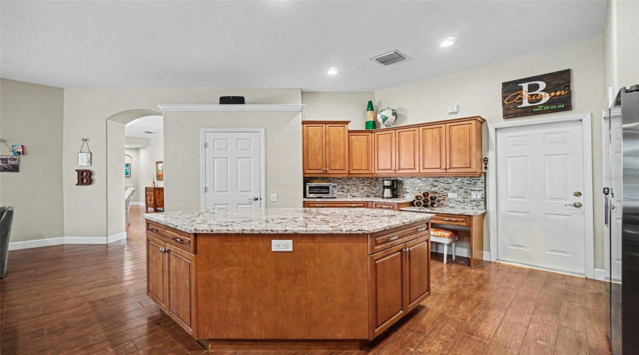 Fort Myers, Florida 33912, 4 Bedroom Bedrooms, ,3 Bathroombathrooms,Residential,For Sale,Blackhawk,0,Mfrc7526597
