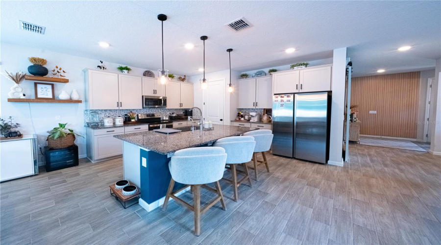 St Cloud, Florida 34772, 5 Bedroom Bedrooms, ,2 Bathroombathrooms,Residential,For Sale,Southern Vista,0,Mfro6432350