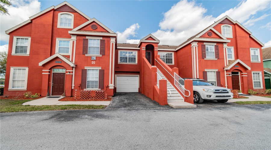 Tampa, Florida 33626, 1 Bedroom Bedrooms, ,1 Bathroombathrooms,Residential,For Sale,Lake Chase Island,0,Mfrtb8516473