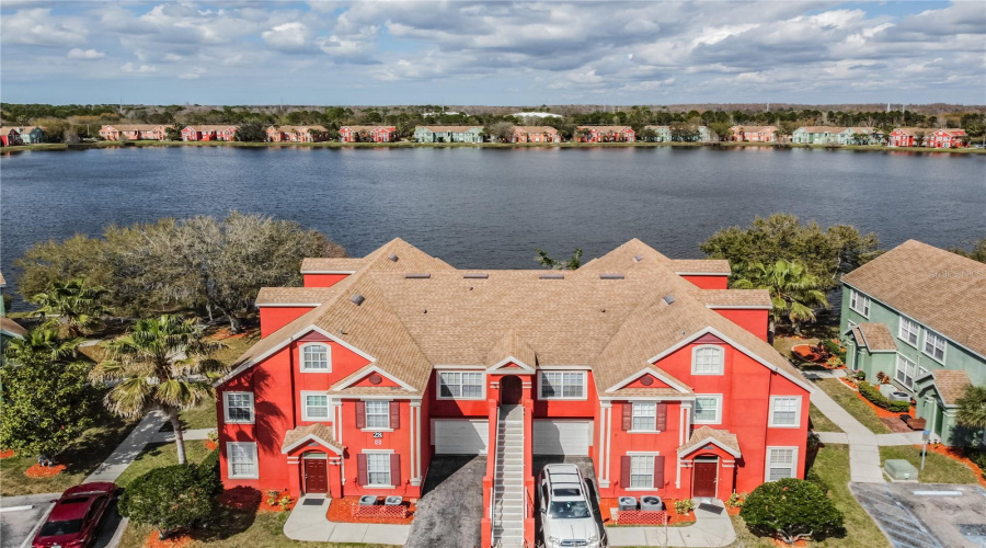 Tampa, Florida 33626, 1 Bedroom Bedrooms, ,1 Bathroombathrooms,Residential,For Sale,Lake Chase Island,0,Mfrtb8516473