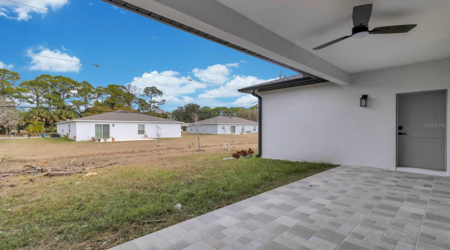 Palm Bay, Florida 32907, 3 Bedroom Bedrooms, ,2 Bathroombathrooms,Residential,For Sale,Missouri,0,Mfrs5143912