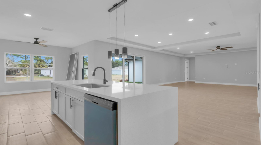 Palm Bay, Florida 32907, 3 Bedroom Bedrooms, ,2 Bathroombathrooms,Residential,For Sale,Missouri,0,Mfrs5143912