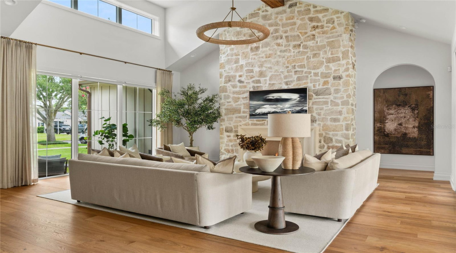 Orlando, Florida 32803, 5 Bedroom Bedrooms, ,4 Bathroombathrooms,Residential,For Sale,Nottingham,0,Mfro6425268