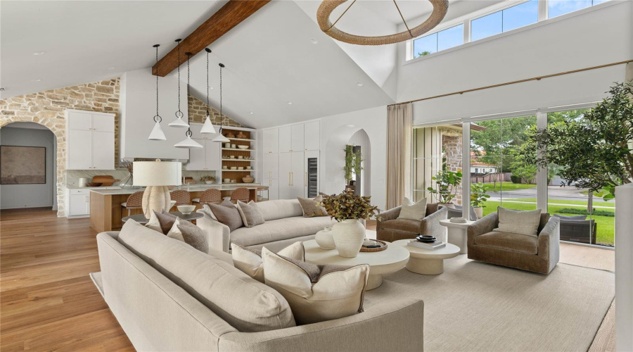 Orlando, Florida 32803, 5 Bedroom Bedrooms, ,4 Bathroombathrooms,Residential,For Sale,Nottingham,0,Mfro6425268