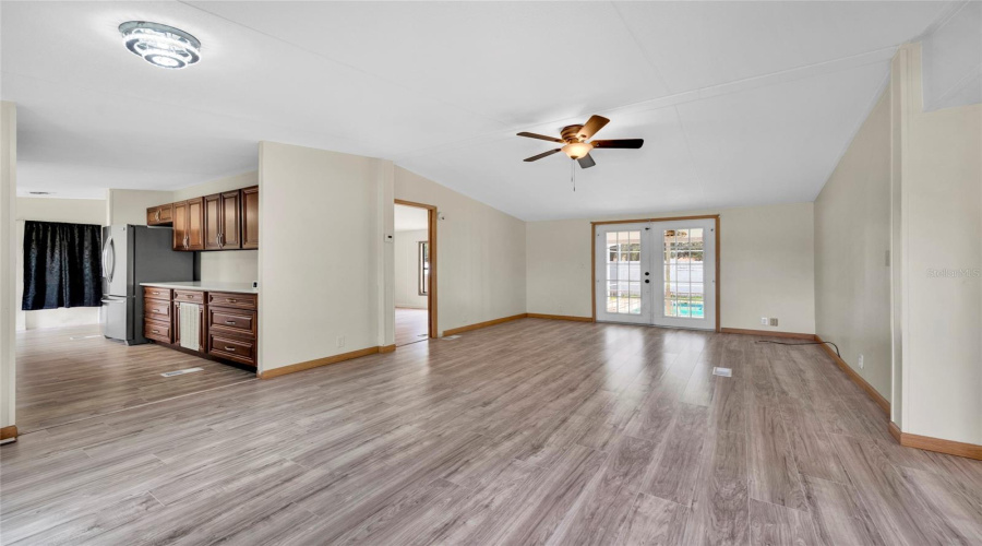 Spring Hill, Florida 34606, 3 Bedroom Bedrooms, ,2 Bathroombathrooms,Residential,For Sale,Sealawn,0,Mfrtb8516298