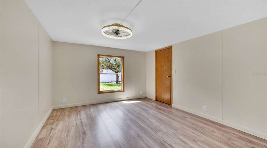 Spring Hill, Florida 34606, 3 Bedroom Bedrooms, ,2 Bathroombathrooms,Residential,For Sale,Sealawn,0,Mfrtb8516298