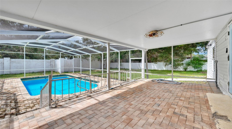 Spring Hill, Florida 34606, 3 Bedroom Bedrooms, ,2 Bathroombathrooms,Residential,For Sale,Sealawn,0,Mfrtb8516298