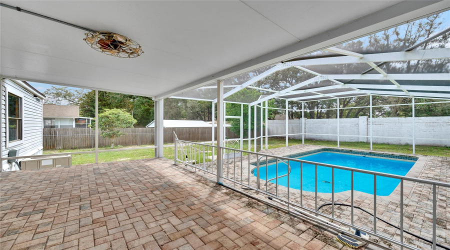 Spring Hill, Florida 34606, 3 Bedroom Bedrooms, ,2 Bathroombathrooms,Residential,For Sale,Sealawn,0,Mfrtb8516298