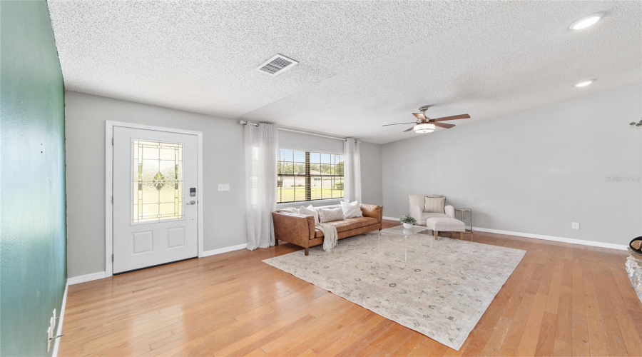 Ocala, Florida 34479, 3 Bedroom Bedrooms, ,2 Bathroombathrooms,Residential,For Sale,62Nd,0,Mfrom730397