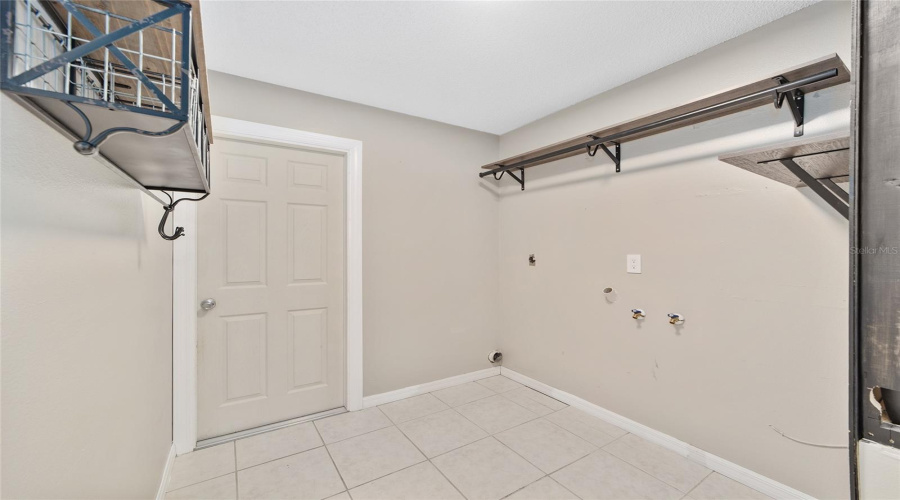 Ocala, Florida 34479, 3 Bedroom Bedrooms, ,2 Bathroombathrooms,Residential,For Sale,62Nd,0,Mfrom730397