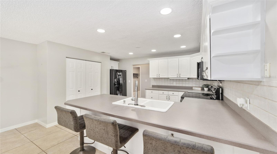 Ocala, Florida 34479, 3 Bedroom Bedrooms, ,2 Bathroombathrooms,Residential,For Sale,62Nd,0,Mfrom730397