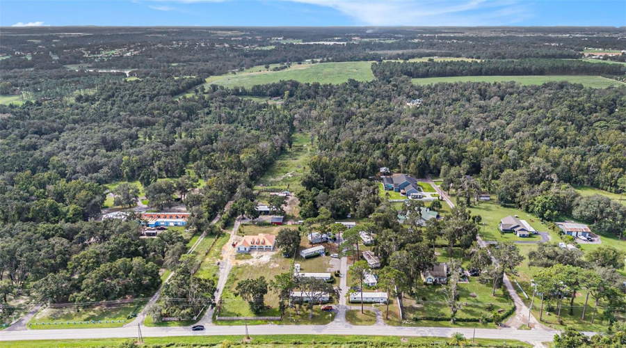 Dade City, Florida 33525, 1 Bedroom Bedrooms, ,1 Bathroombathrooms,Residential,For Sale,Treeleaf,0,Mfrtb8535282