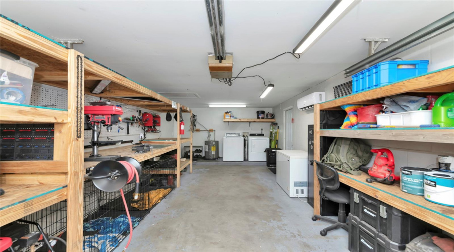 Sarasota, Florida 34231, 2 Bedroom Bedrooms, ,1 Bathroombathrooms,Residential,For Sale,Edgewood,0,Mfra4703691