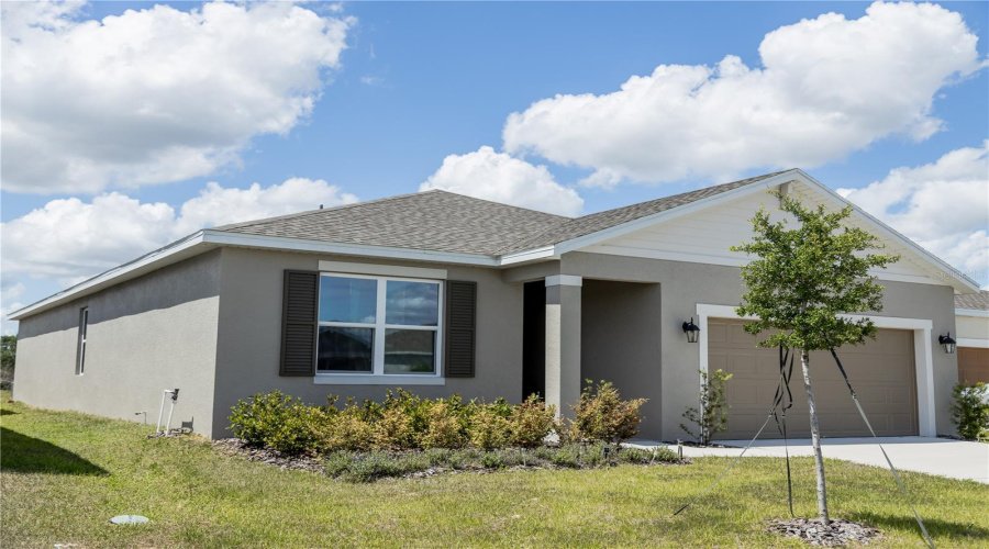 Eagle Lake, Florida 33839, 4 Bedroom Bedrooms, ,3 Bathroombathrooms,Residential,For Sale,Crown Rose,0,Mfro6426438