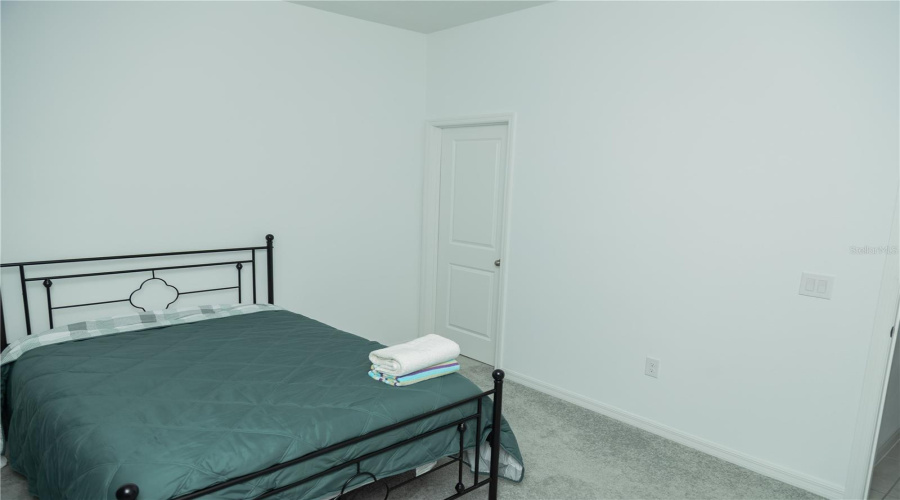 Eagle Lake, Florida 33839, 4 Bedroom Bedrooms, ,3 Bathroombathrooms,Residential,For Sale,Crown Rose,0,Mfro6426438