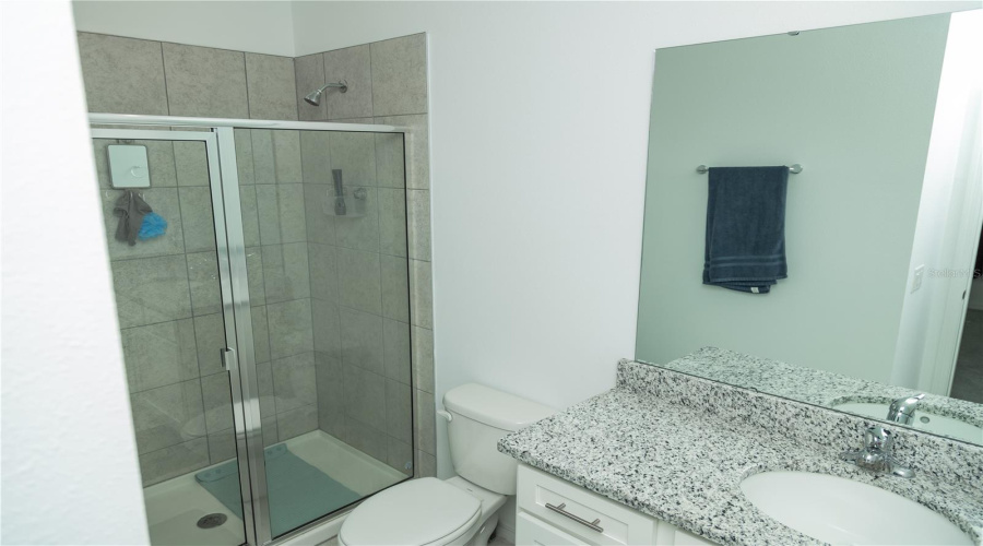 Eagle Lake, Florida 33839, 4 Bedroom Bedrooms, ,3 Bathroombathrooms,Residential,For Sale,Crown Rose,0,Mfro6426438
