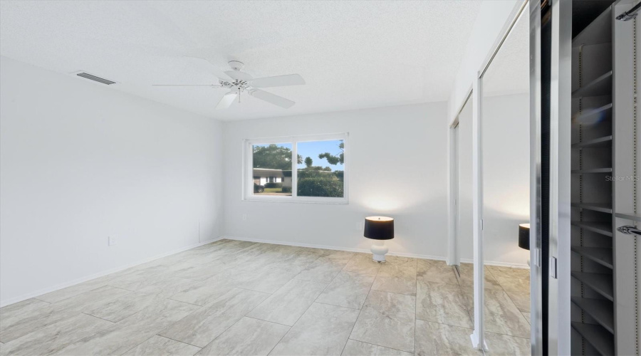 Sarasota, Florida 34232, 2 Bedroom Bedrooms, ,2 Bathroombathrooms,Residential,For Sale,Blue Stone,0,Mfra4701105