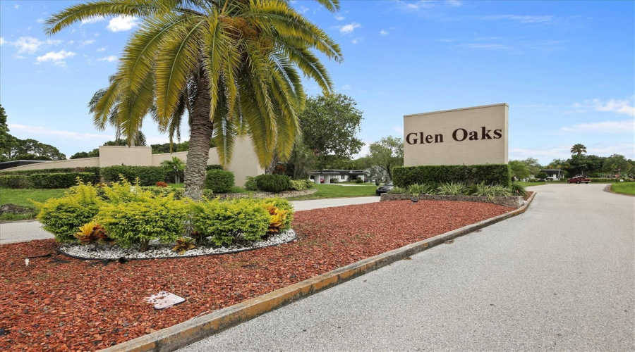 Sarasota, Florida 34232, 2 Bedroom Bedrooms, ,2 Bathroombathrooms,Residential,For Sale,Blue Stone,0,Mfra4701105