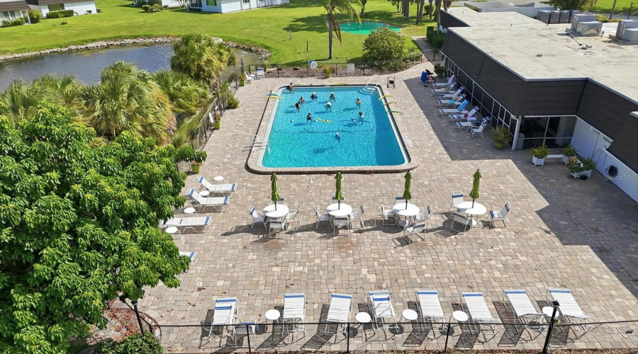 Sarasota, Florida 34232, 2 Bedroom Bedrooms, ,2 Bathroombathrooms,Residential,For Sale,Blue Stone,0,Mfra4701105