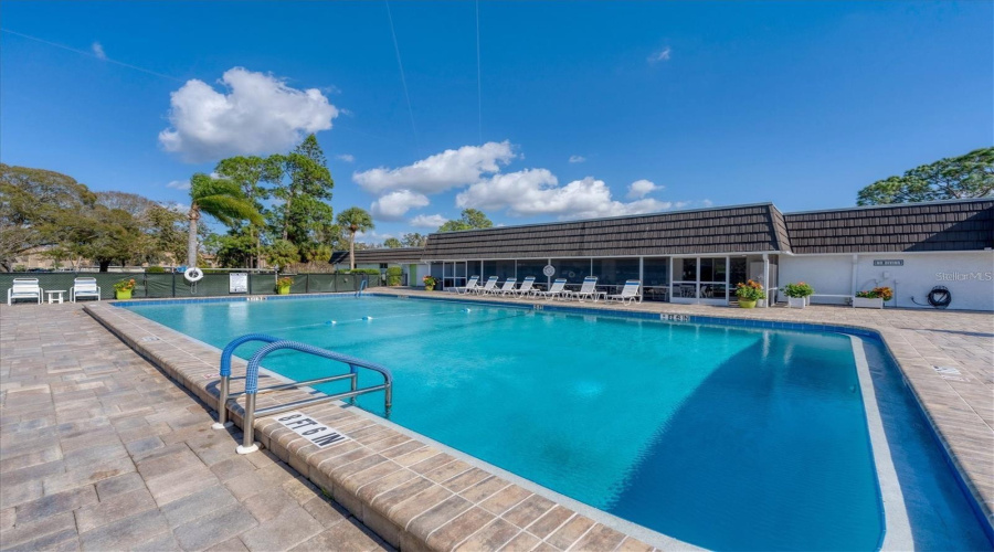 Sarasota, Florida 34232, 2 Bedroom Bedrooms, ,2 Bathroombathrooms,Residential,For Sale,Blue Stone,0,Mfra4701105