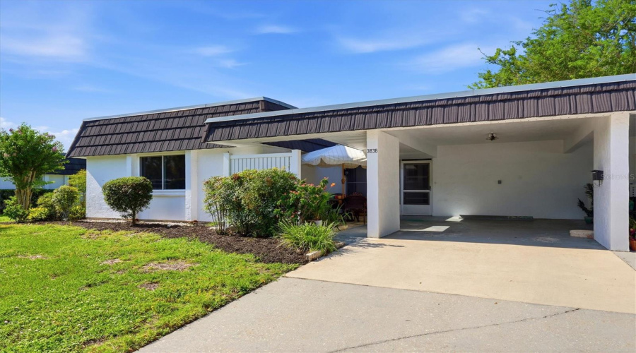 Sarasota, Florida 34232, 2 Bedroom Bedrooms, ,2 Bathroombathrooms,Residential,For Sale,Blue Stone,0,Mfra4701105