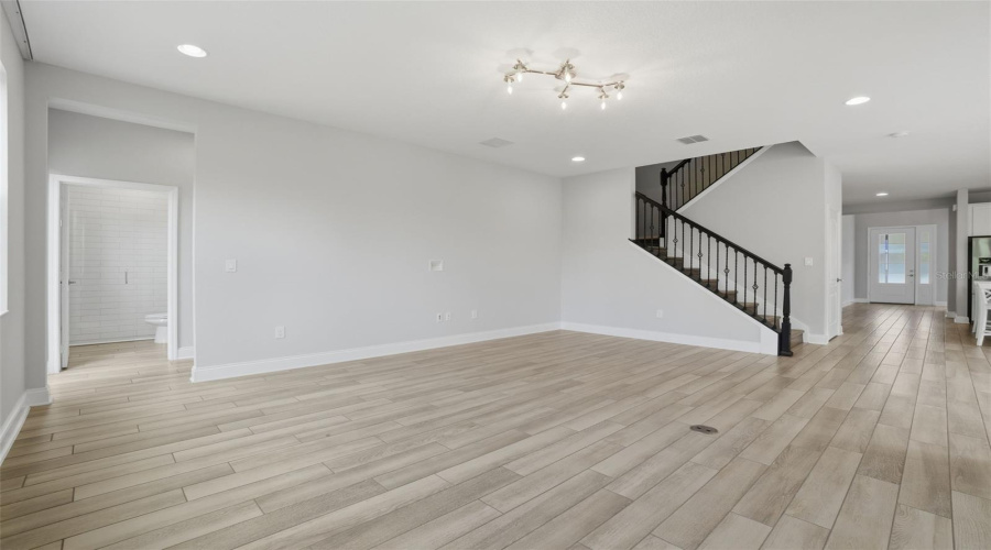 Winter Garden, Florida 34787, 5 Bedroom Bedrooms, ,4 Bathroombathrooms,Residential,For Sale,Lanyard,0,Mfro6411513