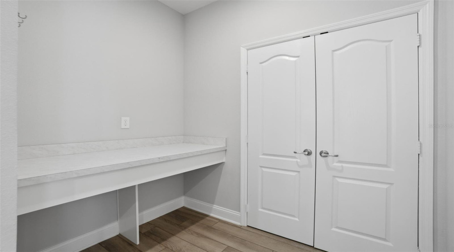 Winter Garden, Florida 34787, 5 Bedroom Bedrooms, ,4 Bathroombathrooms,Residential,For Sale,Lanyard,0,Mfro6411513