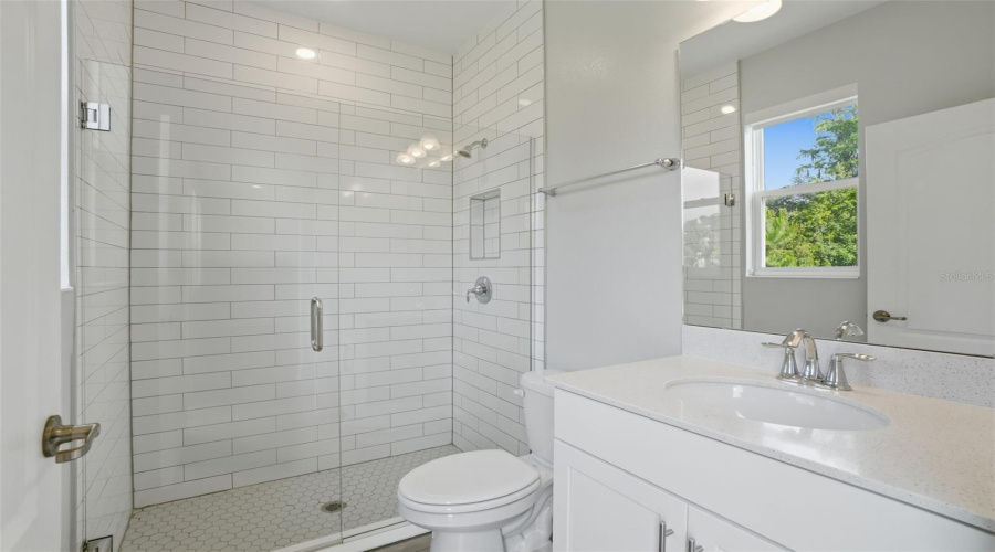 Winter Garden, Florida 34787, 5 Bedroom Bedrooms, ,4 Bathroombathrooms,Residential,For Sale,Lanyard,0,Mfro6411513