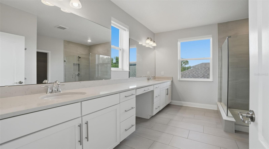 Winter Garden, Florida 34787, 5 Bedroom Bedrooms, ,4 Bathroombathrooms,Residential,For Sale,Lanyard,0,Mfro6411513