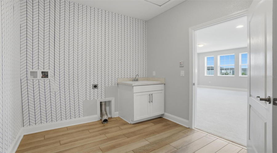 Winter Garden, Florida 34787, 5 Bedroom Bedrooms, ,4 Bathroombathrooms,Residential,For Sale,Lanyard,0,Mfro6411513