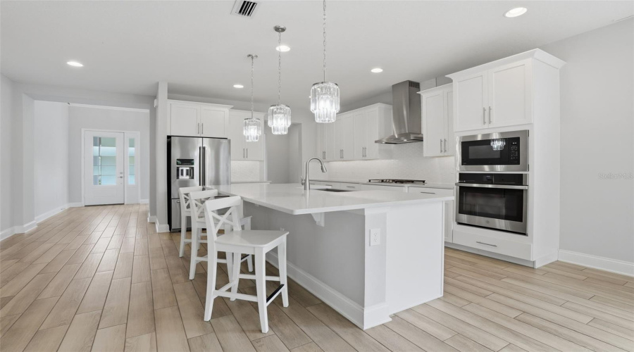 Winter Garden, Florida 34787, 5 Bedroom Bedrooms, ,4 Bathroombathrooms,Residential,For Sale,Lanyard,0,Mfro6411513