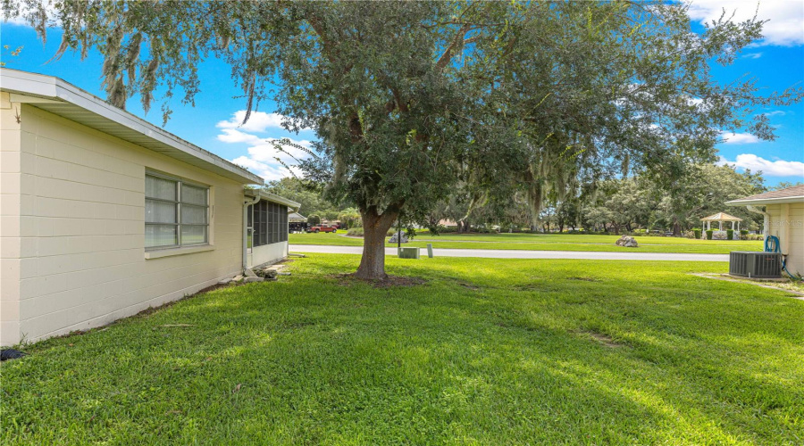 Ocala, Florida 34481, 2 Bedroom Bedrooms, ,2 Bathroombathrooms,Residential,For Sale,96Th,0,Mfrom729234