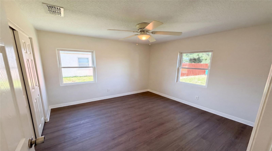 Melbourne, Florida 32901, 3 Bedroom Bedrooms, ,2 Bathroombathrooms,Residential,For Sale,Park,0,Mfro6418625