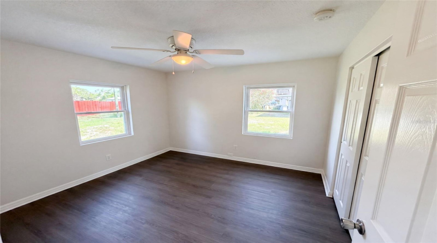 Melbourne, Florida 32901, 3 Bedroom Bedrooms, ,2 Bathroombathrooms,Residential,For Sale,Park,0,Mfro6418625