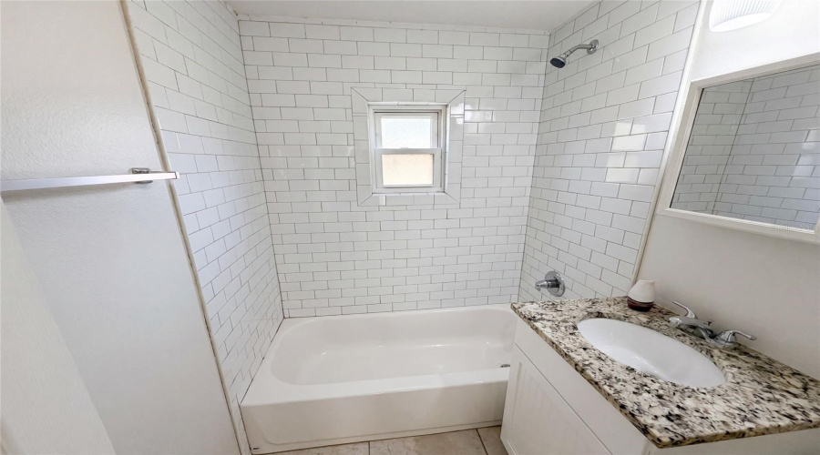 Melbourne, Florida 32901, 3 Bedroom Bedrooms, ,2 Bathroombathrooms,Residential,For Sale,Park,0,Mfro6418625