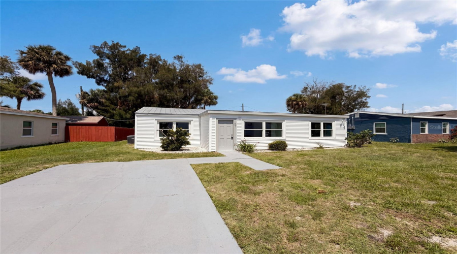 Melbourne, Florida 32901, 3 Bedroom Bedrooms, ,2 Bathroombathrooms,Residential,For Sale,Park,0,Mfro6418625