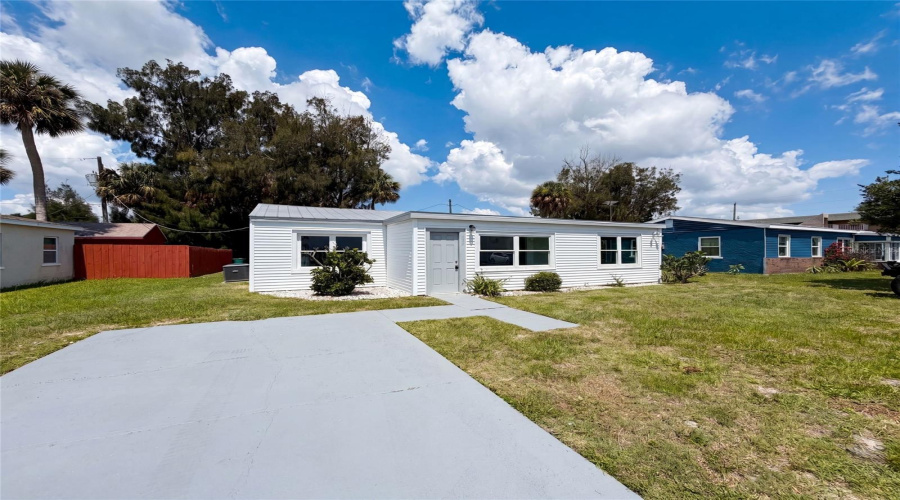 Melbourne, Florida 32901, 3 Bedroom Bedrooms, ,2 Bathroombathrooms,Residential,For Sale,Park,0,Mfro6418625