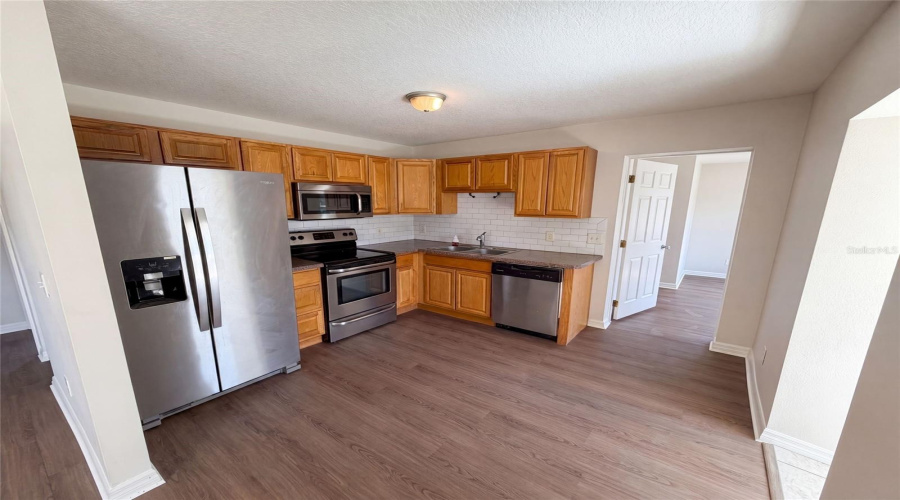 Melbourne, Florida 32901, 3 Bedroom Bedrooms, ,2 Bathroombathrooms,Residential,For Sale,Park,0,Mfro6418625